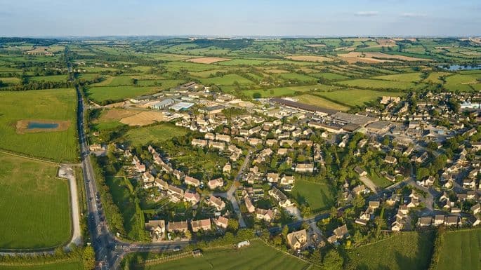What are Exurbs? Beyond suburbs Prosperous areas outside the city where people live and commute to work